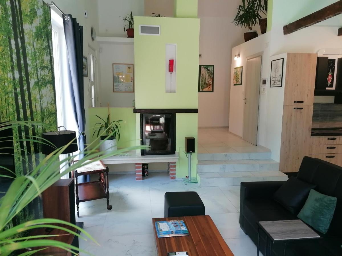 The Forest House Krk 2 Kras Dış mekan fotoğraf
